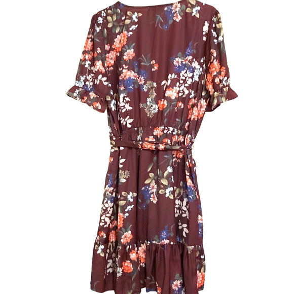 Dex Short Sleeve Floral Dress Size L - Picture 2 of 5